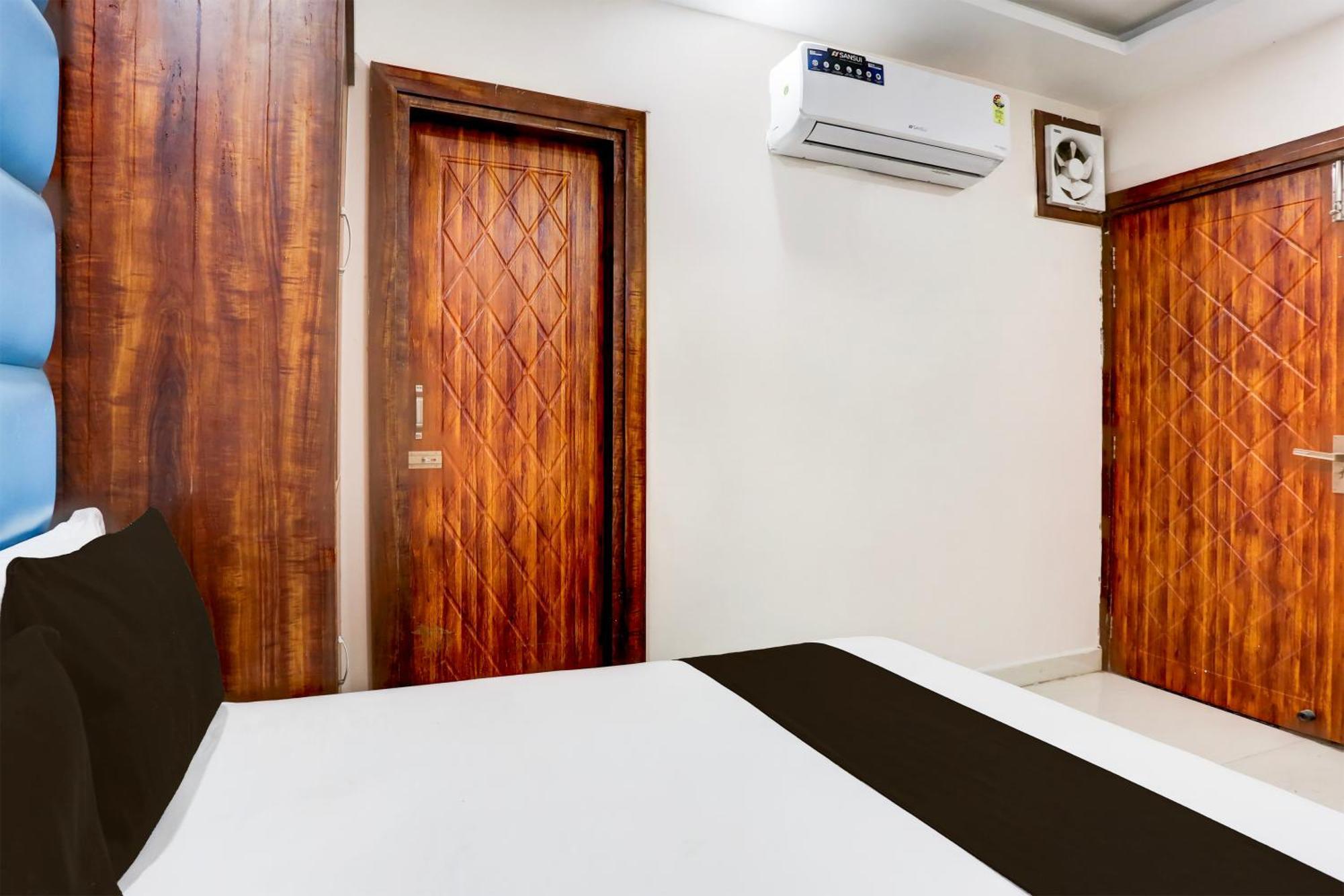 Collection O Shanti Kunj Haridwar Raiwala Exterior photo
